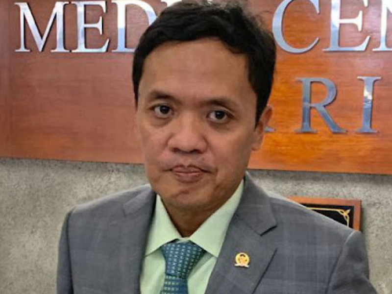Keseleo Lidah Mahfud MD Dinilai Lebih Parah dari Gibran soal Asam Sulfat