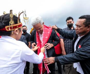 Di Bogor, Ganjar Pranowo Silaturahmi dengan Orang Ranggu, Tokoh dari Manggarai NTT