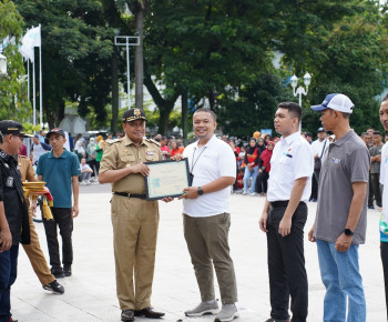 PLN UIP Nusra Raih Penghargaan Zero Accident dalam Pencanangan Bulan K3 NTB
