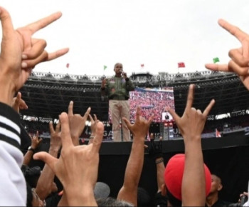 Viral! GBK Memerah, Massa Didominasi Slankers: Gw Cuma Mau Nonton Konser