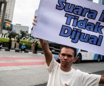 Praktik ‘beli suara’ dan tujuh potensi kecurangan lainnya saat pencoblosan dan penghitungan di TPS