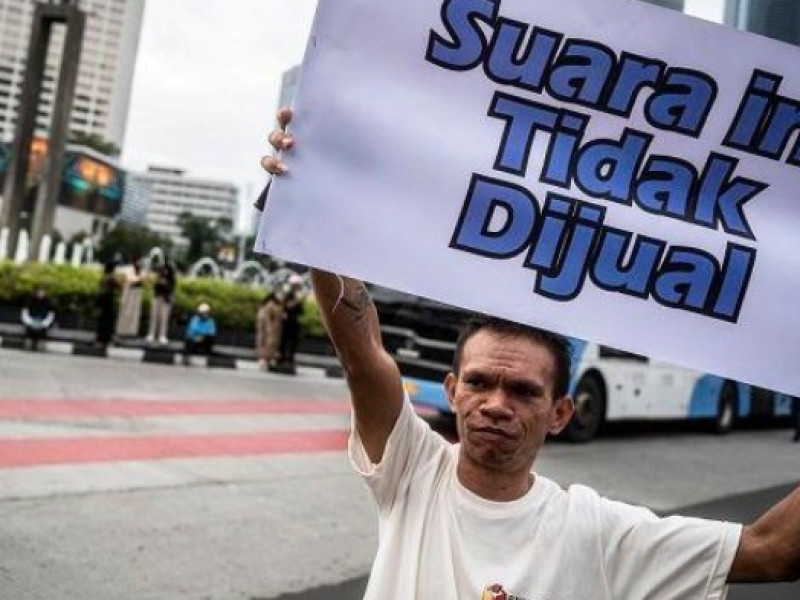 Praktik ‘beli suara’ dan tujuh potensi kecurangan lainnya saat pencoblosan dan penghitungan di TPS