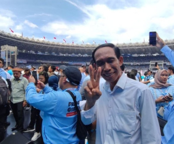 Ada Sosok Mirip Jokowi di Kampanye Akbar Prabowo-Gibran di GBK