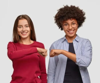 Gen Z dan Milenial, Dua Generasi yang Sering Dianggap Sama Tapi Beda