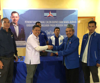 Menuju Manggarai Satu, Ronald Susilo Mendaftar di Partai Demokrat