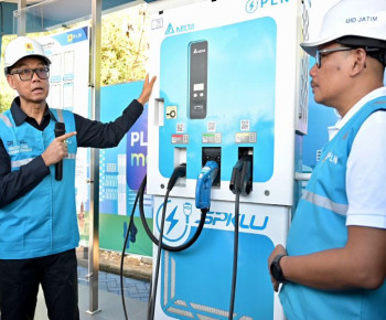 Dirut PLN Lakukan Inspeksi SPKLU Jalur Mudik, Pastikan 1.299 Unit Se-Indonesia Siaga Layani Pengguna Molis
