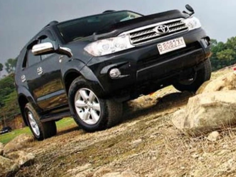 Minat Beli Mobil Bekas Toyota Fortuner Mei 2024, Dijual Rp150 Jutaan