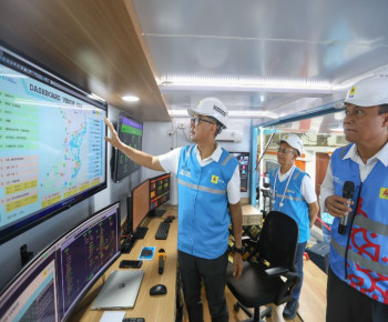 Dirut PLN Tinjau Posko Utama Kelistrikan KTT WWF, Pastikan Seluruh Sistem Kelistrikan di Bali Andal