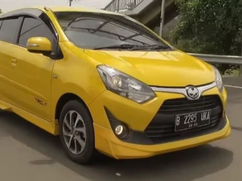 Mobil Bekas Toyota Agya
