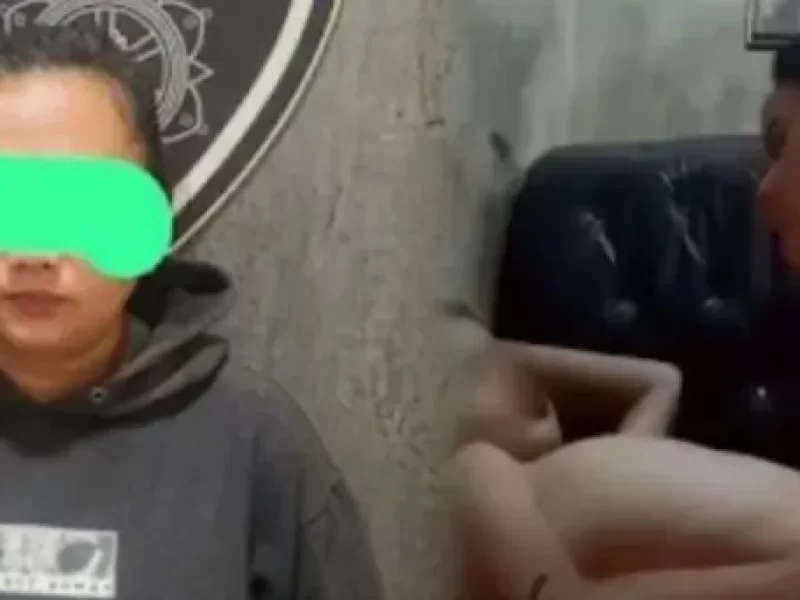Viral, Video Ibu Baju Oranye ‘Ena-Ena’ dengan Anak Kandung Sendiri: Mama Lagi Mau
