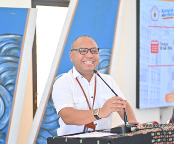 Pembekalan Mahasiswa KKN, Rektor Max Regus Ingatkan Bukan Sekedar Mengisi Liburan