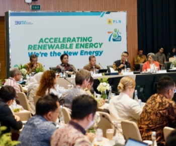 Kemenko Marves Bersama PLN Gaet Komunitas Global Melalui Green Energy Buyers Dialogue