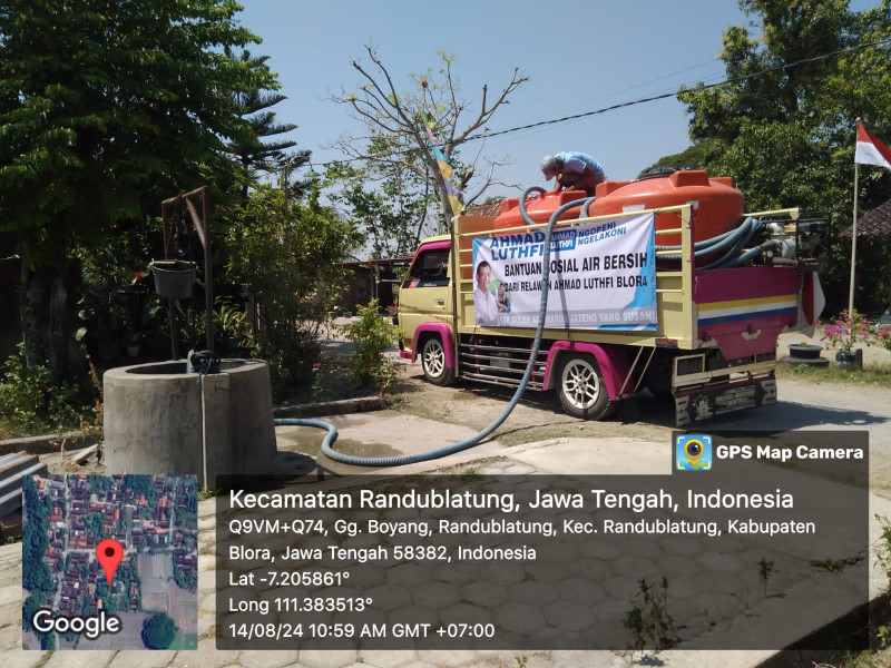 Ahmad Luthfi Hadir di Tengah Krisis: Ratusan Tangki Air Bersih Dibagikan di Randublatung