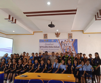 SMKN 1 Kuwus Gelar Sosialisasi UKBI Bersama Praktisi Bahasa