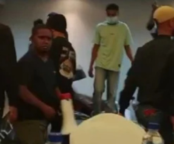 Viral, Gerombolan Preman Diduga Kelompok Kupang Bubarkan Diskusi Forum Tanah Air