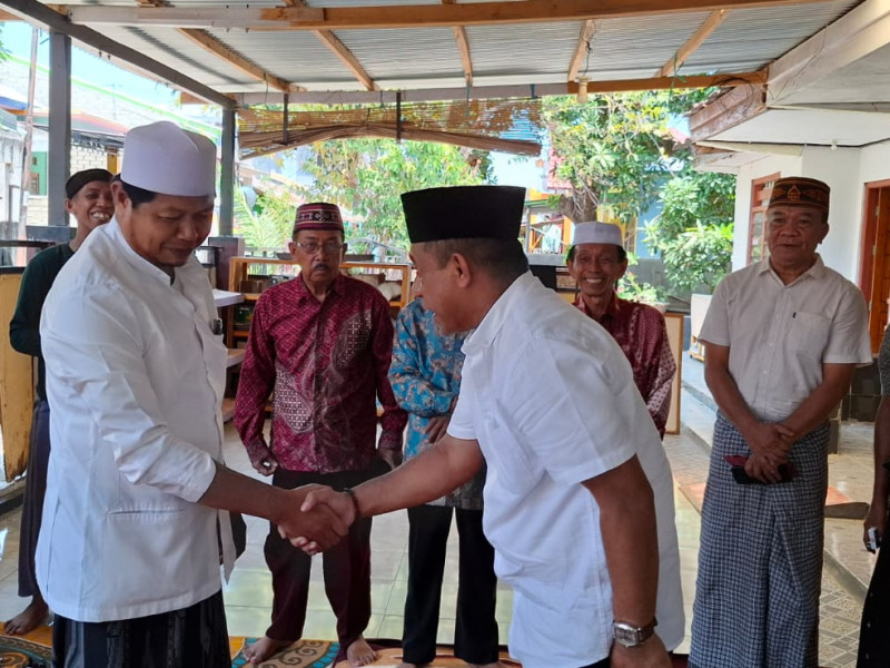 Tuntaskan Pembangunan di Manggarai, Tokoh Muslim Reok Komitmen Menangkan Hery – Fabi