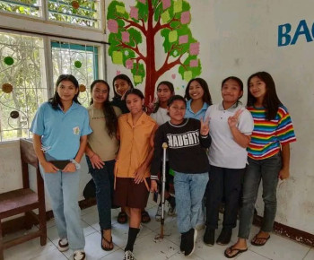 Mahasiswa Unika Ruteng Gelar P5 Bersama Siswa SMKN 1 Poco Ranaka: Latih Kolaborasi dan Kreativitas Siswa