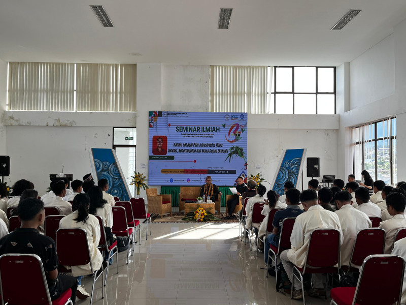 Seminar Teknik Sipil  Unika Ruteng Angkat Bambu Sebagai Pilar Infrastruktur Hijau