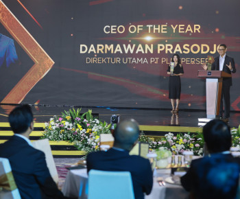 Hattrick! Dirut PLN Darmawan Prasodjo Kembali Dinobatkan Jadi CEO Of The Year 2024