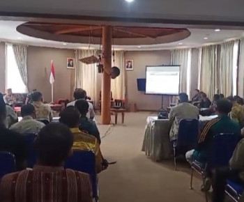Gelar Rakor Peningkatan Status Gunung Namparnos, Bupati Senggol Dinas Kominfo