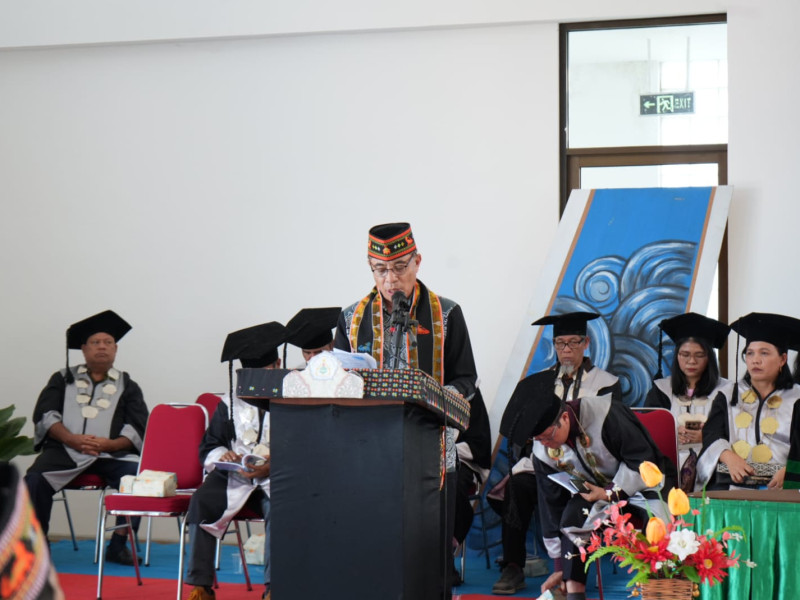 Pengukuhan Guru Besar Profesor Hieronimus Jadi Kebanggaan Seluruh Rakyat dan Pemda Manggarai