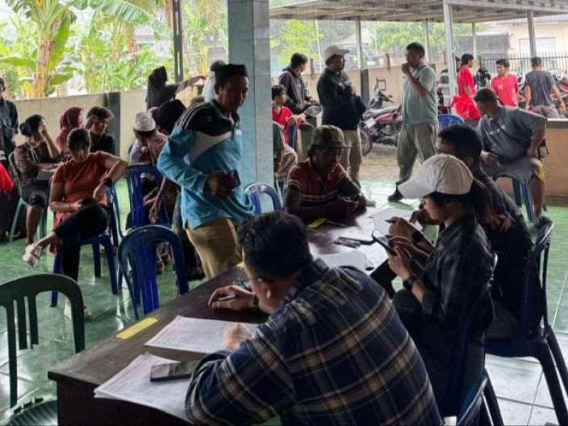 Tetap Jaga Keandalan Selama Bulan Ramadan, Tim PLN UPP Nusra 1 Solid Lanjutkan Pemberkasan Ruang Bebas SUTT 150 kV Jeranjang – Sekotong
