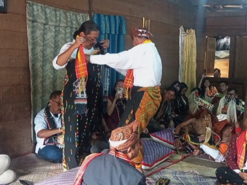 Yori Antar Diangkat Antar jadi Ata Ruteng  Pu’u