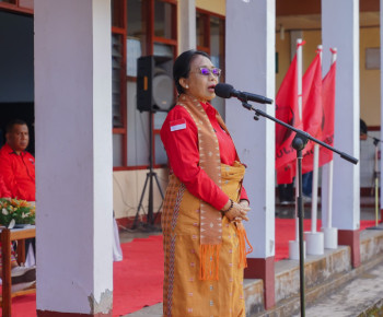 Ayu Bintang Pimpin Apel Peringatan Harlah Pancasila 2025 PDI Perjuangan di Ruteng