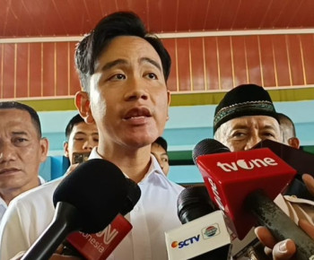 DPR Terima Surat Pemakzulan Gibran dari Purnawirawan TNI, Langsung Diserahkan ke Pimpinan
