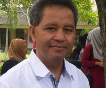 Bersikap Kritis Terhadap Otoritas