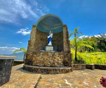 Gua Maria Golo Lelak, Oasis Wisata Rohani dan Warisan Leluhur