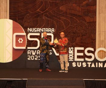 PLN UIP Nusra Raih Penghargaan Nusantara CSR Awards 2025 untuk Program Air Bersih dan Sanitasi di Desa Lungar