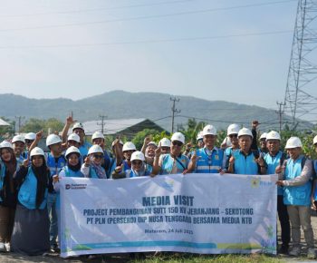 Gelar Media Visit, PLN UIP Nusra Ajak Wartawan NTB Tinjau Pembangunan SUTT 150 KV Jeranjang-Sekotong