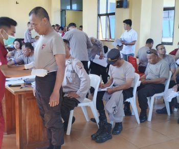 Sebanyak 146 Personil Gabungan Polres dan Brimob Manggarai Antusias Ikuti Rikkes