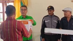 Momentum Harlah PKB ke-27, Rudi Rudolof Serahkan Bantuan untuk Masyarakat Lawir