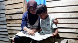 Kado HUT RI, PLN Salurkan Bantuan Pasang Listrik Gratis 2.821 Keluarga Prasejahtera Seluruh Indonesia