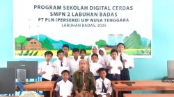 Dukung Pendidikan Digital, PLN UIP Nusra Serahkan 10 Komputer ke SMPN 2 Labuhan Badas