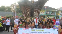 SMAS Plus Khoirul Ummah Payung Raih Juara 2 Karnaval HUT RI ke-80
