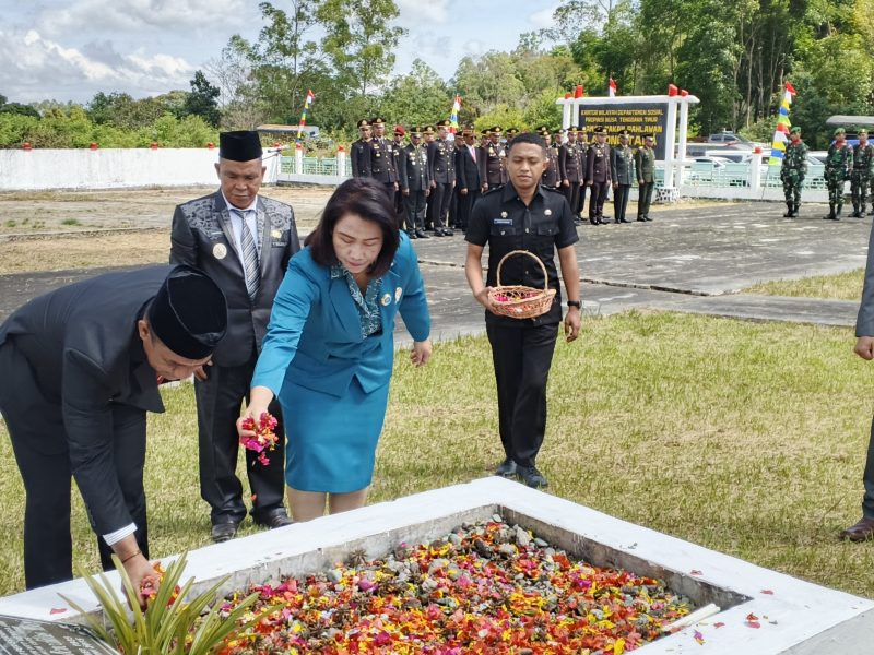 Taman Makam Pahlawan Lalong Tana