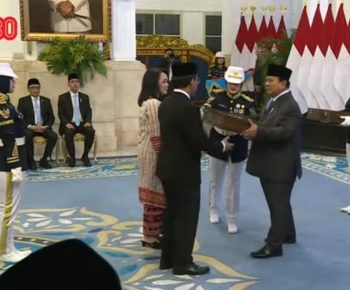 Putra Manggarai Dianugerahi Tanda Kehormatan RI, Kisah Pengabdian untuk Bangsa