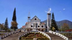 Mulai Tahun Ini, Katedral Ruteng Bantu Pembangunan Gereja Paroki di Manggarai