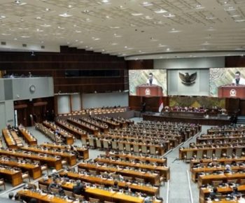Sebut Rakyat yang Ingin Bubarkan DPR Tolol, Sahroni Dicopot dari Wakil Ketua Komisi III