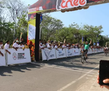Dilepas Fabi Abu, Etape Terakhir Tour de EnTeTe Finish di Kota Super Premium