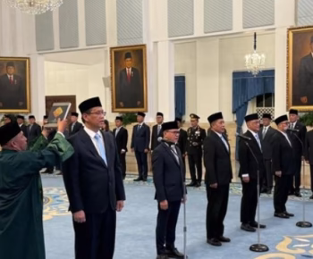 Gus Irfan Jabat Menteri Haji & Umrah, Cicit Pendiri NU