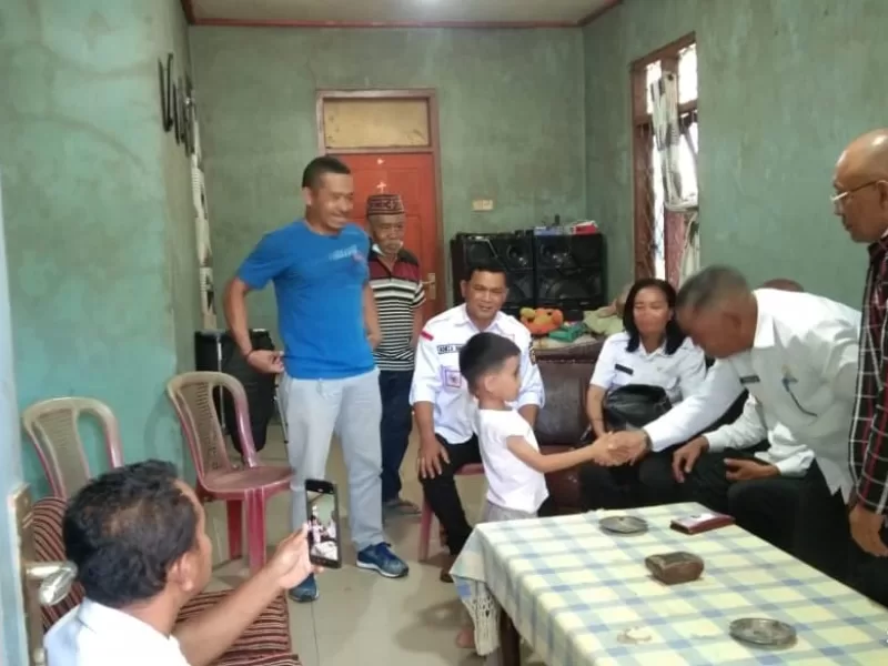Tiga Kasus Gigitan Anjing Liar Terjadi Hari Ini, Dinkes Manggarai Langsung Ambil Tindakan Cepat