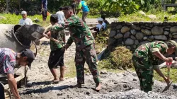Koramil 1612-05/Satarmese Gagas Kerja Bakti di Wae Maras