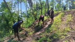 Kodim 1612 Bangun Harapan Lewat Jalan Baru di Manggarai