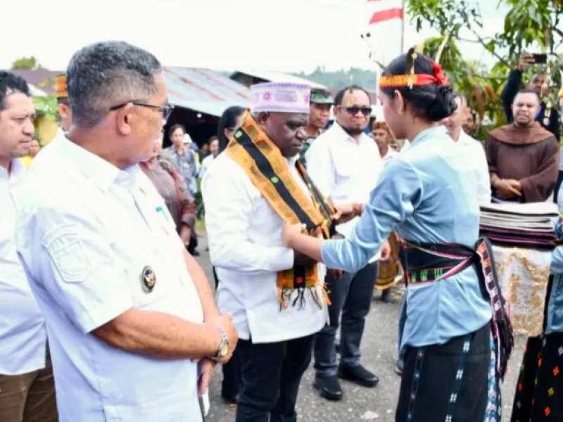 Di Manggarai, Menteri HAM: Jaga dan Lestarikan Falsafah Hidup Masyarakat Manggarai