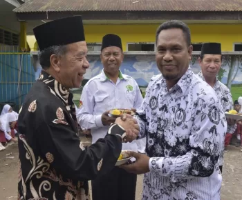 Pelita Amanah di Kota Seribu gereja