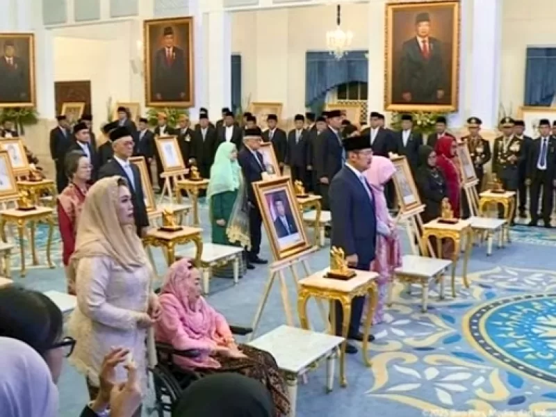 Sah, 2 Mantan Presiden Jadi Pahlawan, Berikut 10 Pahlawan Baru yang Diumumkan Prabowo